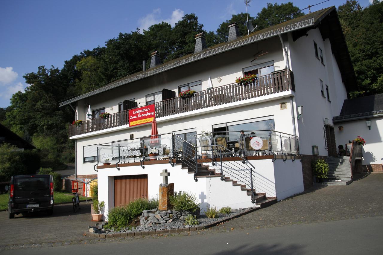 Landgasthaus Zum Kreuzberg Schonbach  Exterior foto